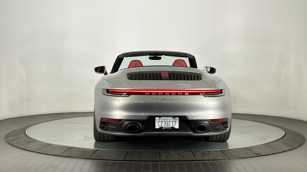 2024 Porsche 911 Carrera S 12