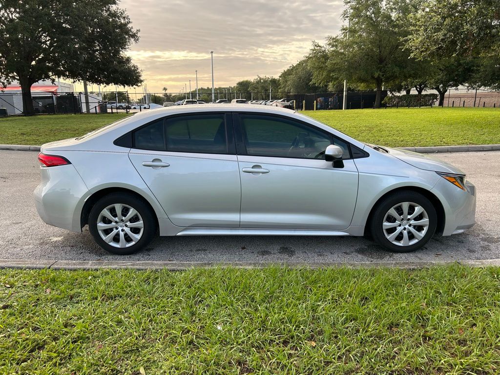 Thumbnail: 2023 Toyota Corolla - 6
