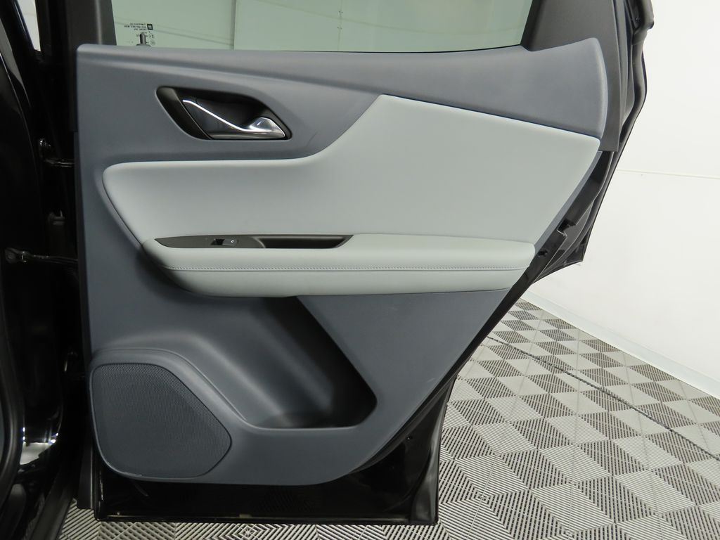 Thumbnail: 2021 Chevrolet Blazer - 25