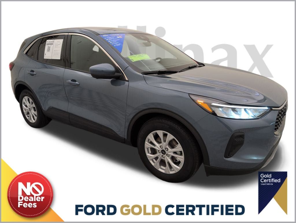2023 Ford Escape Active's photo