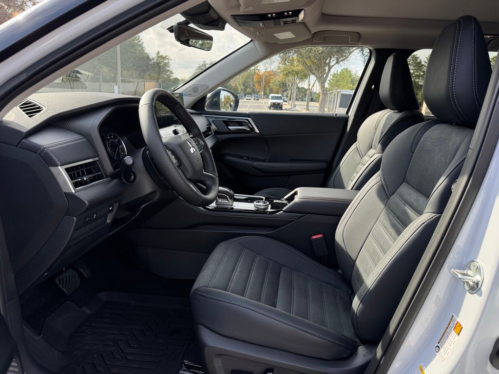 New 2026 Mitsubishi Outlander SUV