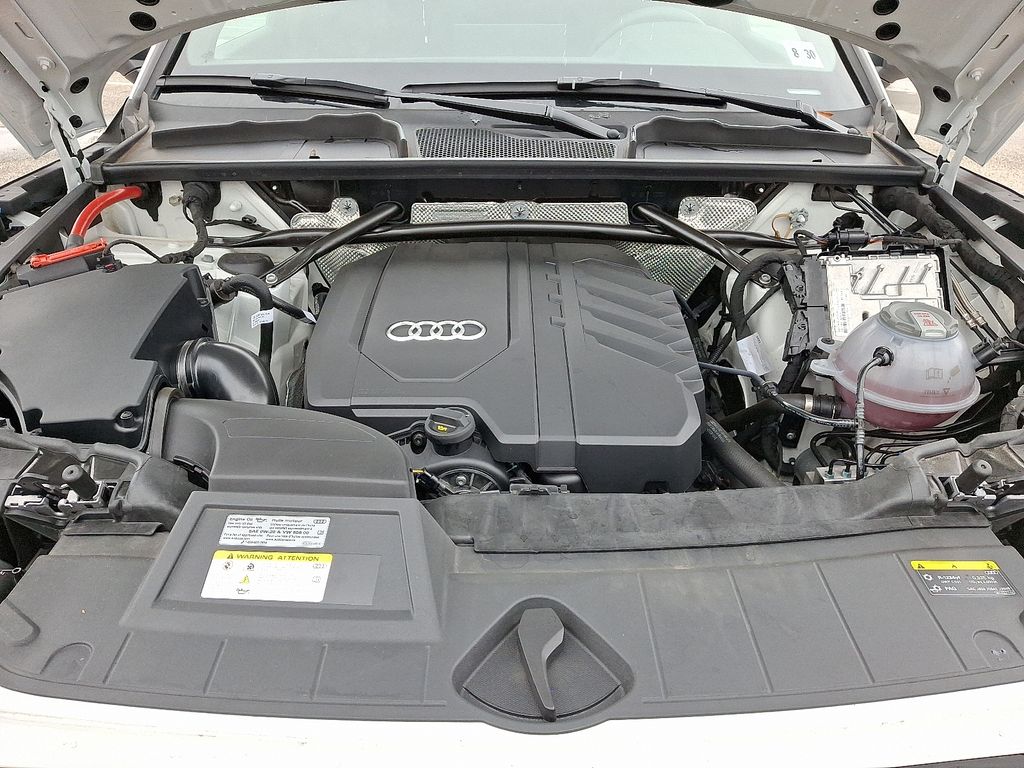 Thumbnail: 2025 Audi Q5 - 28