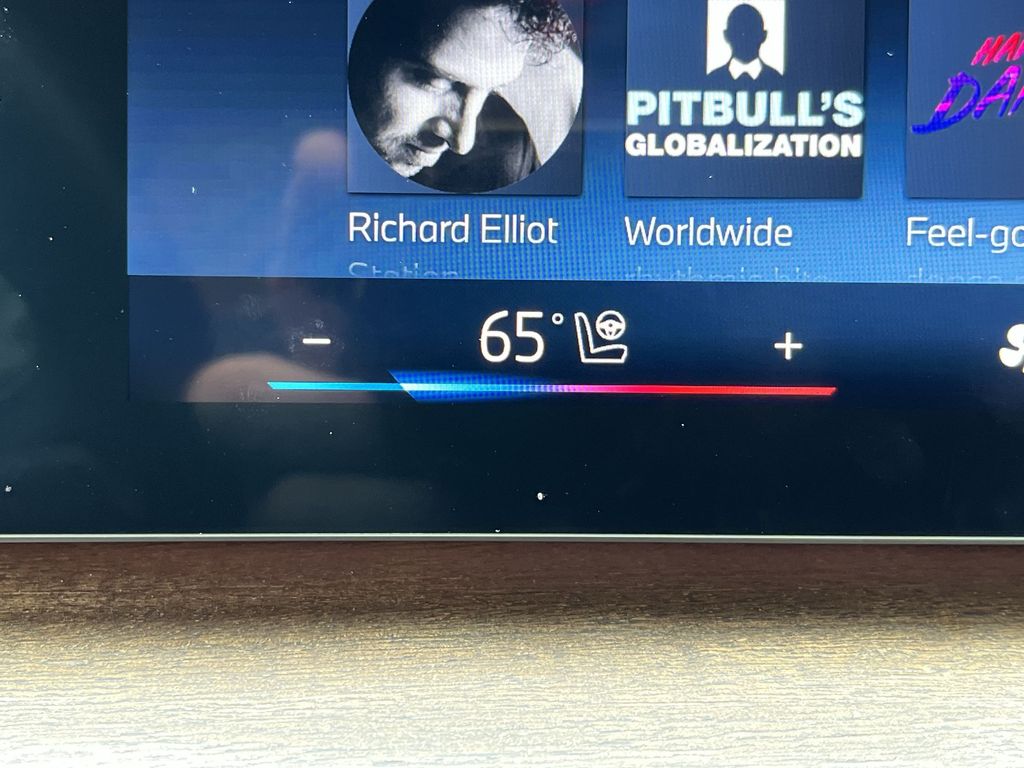 Thumbnail: 2025 BMW X1 - 18