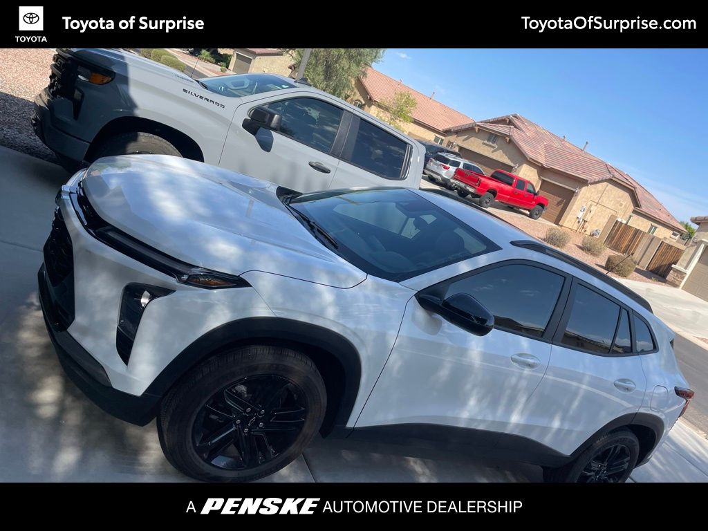 Thumbnail: 2025 Chevrolet Trax - 1