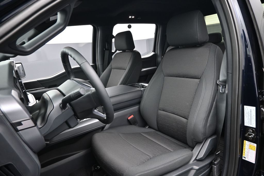 2026 Ford F-350 Super Duty LARIAT