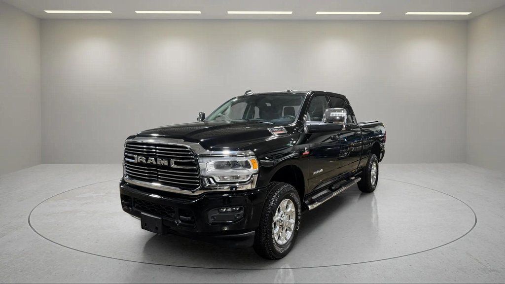 Used 2024 Diamond Black Crystal Pearlcoat Ram Laramie image 17