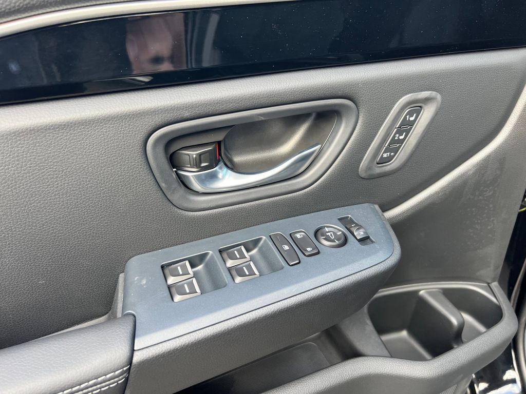 Thumbnail: 2025 Honda Pilot - 28