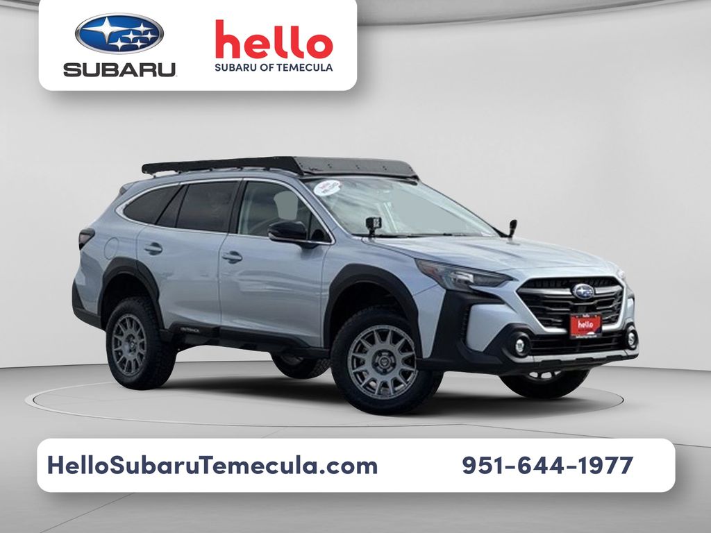  2024 Subaru Outback Premium AWD   