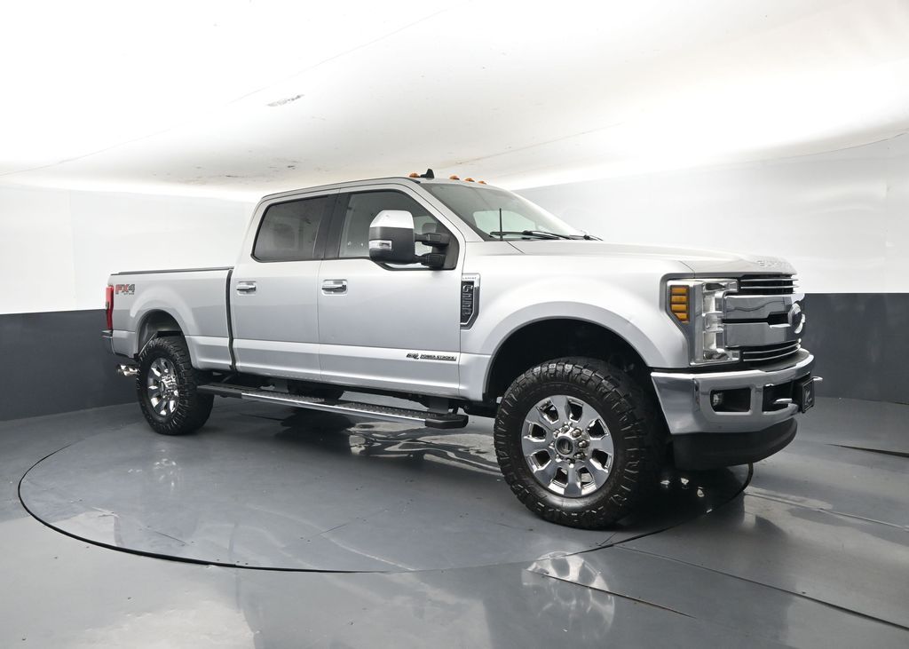 Ingot Silver 2019 Ford F-250 Super Duty Lariat Crew Cab 4WD Pickup Truck Four-Wheel Drive 6-Speed Automatic