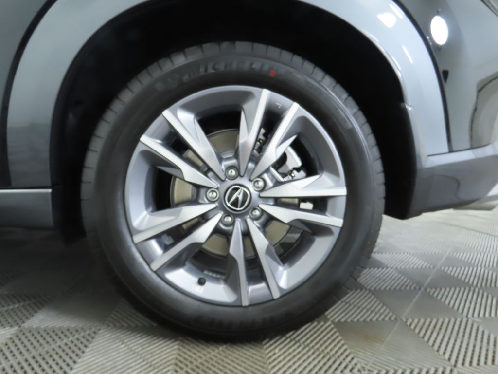 2025 Acura ADX  32