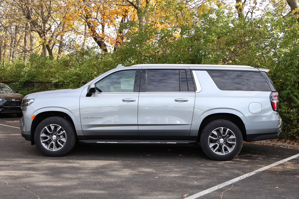 2024 Chevrolet Suburban LS 4