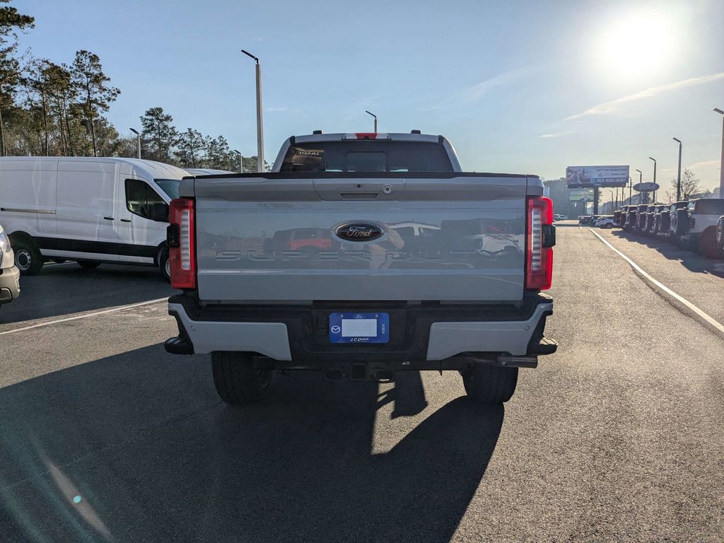 2025 Ford F-250 Super Duty Lariat