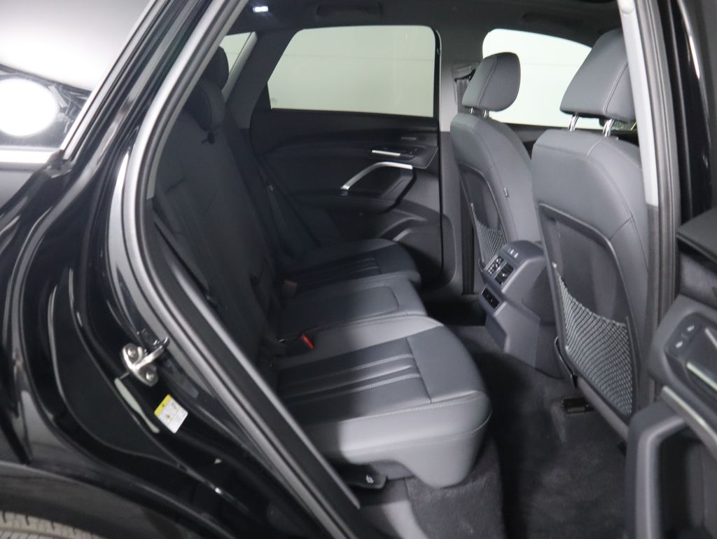 Thumbnail: 2025 Audi Q5 - 23