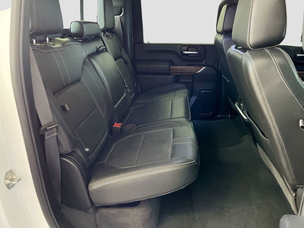 Used 2022 Summit White Chevrolet High Country image 29