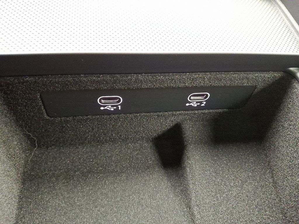 Thumbnail: 2026 Audi Q7 - 14