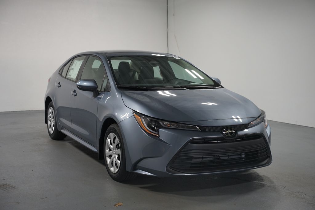 Thumbnail: 2026 Toyota Corolla - 3
