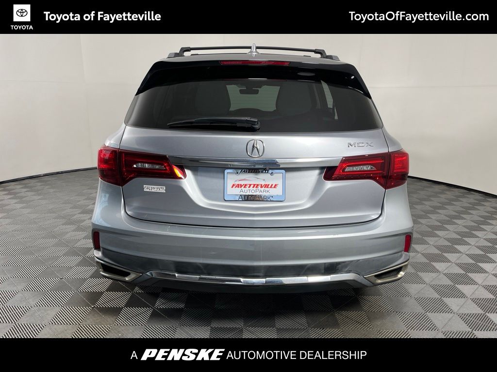 Thumbnail: 2017 Acura MDX - 12