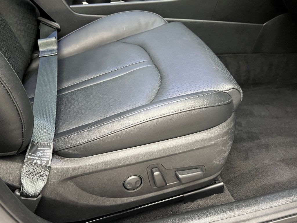 Thumbnail: 2018 Kia Optima - 13