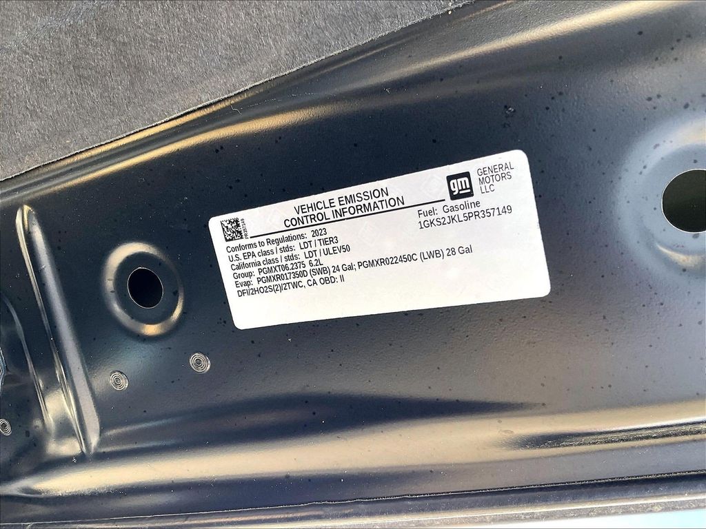 2023 GMC Yukon XL — photo 35