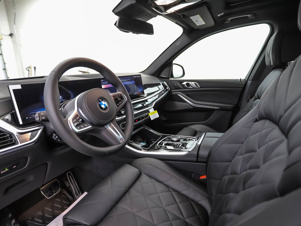 Thumbnail: 2026 BMW X5 - 10