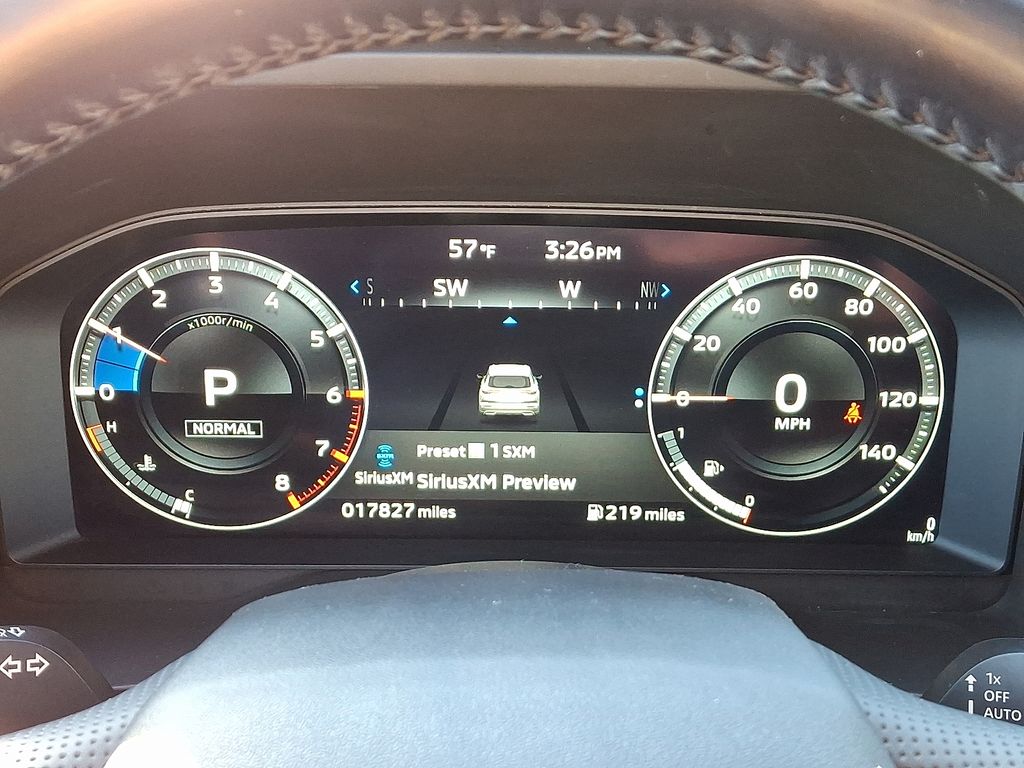 Thumbnail: 2022 Mitsubishi Outlander - 21