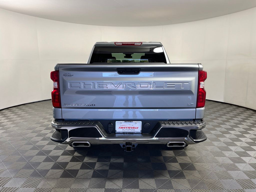 Thumbnail: 2026 Chevrolet Silverado 1500 - 4