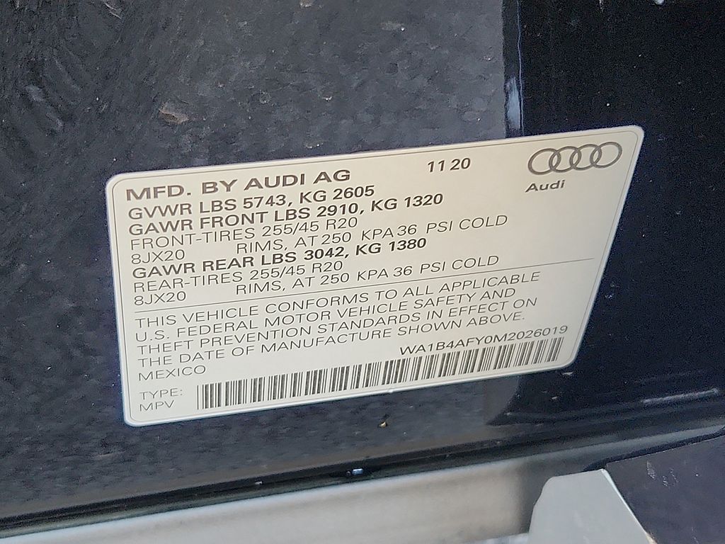 Thumbnail: 2021 Audi SQ5 - 27