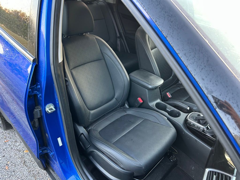 Thumbnail: 2021 Kia Seltos - 15