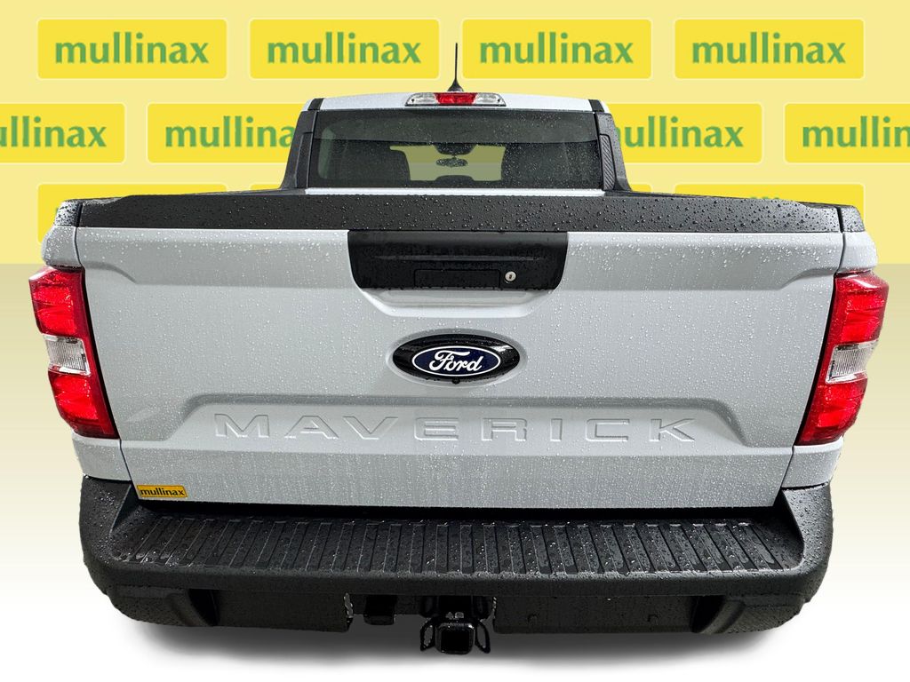 New 2026 White Ford XLT image 17