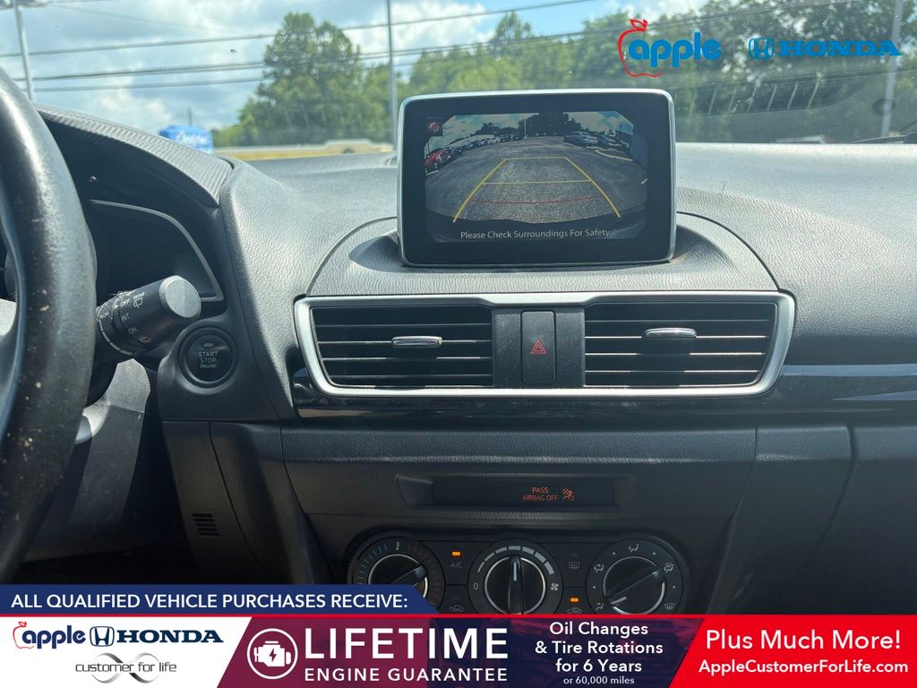 2015 Mazda Mazda3 Hatchback i Touring