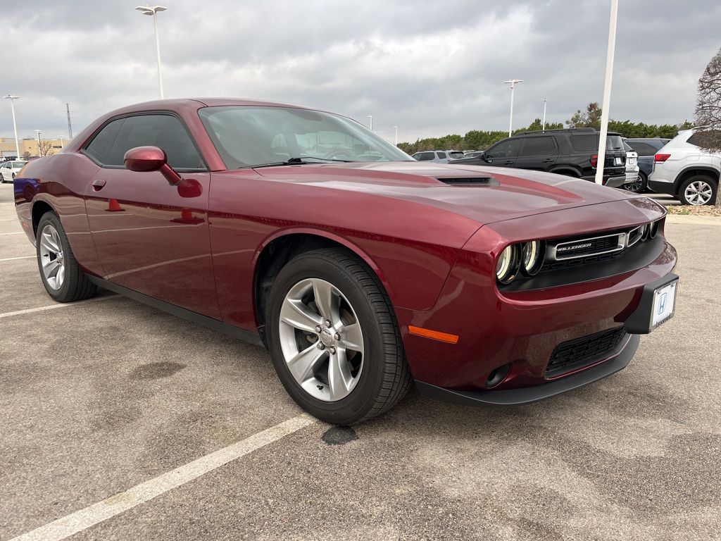 Thumbnail: 2019 Dodge Challenger - 3