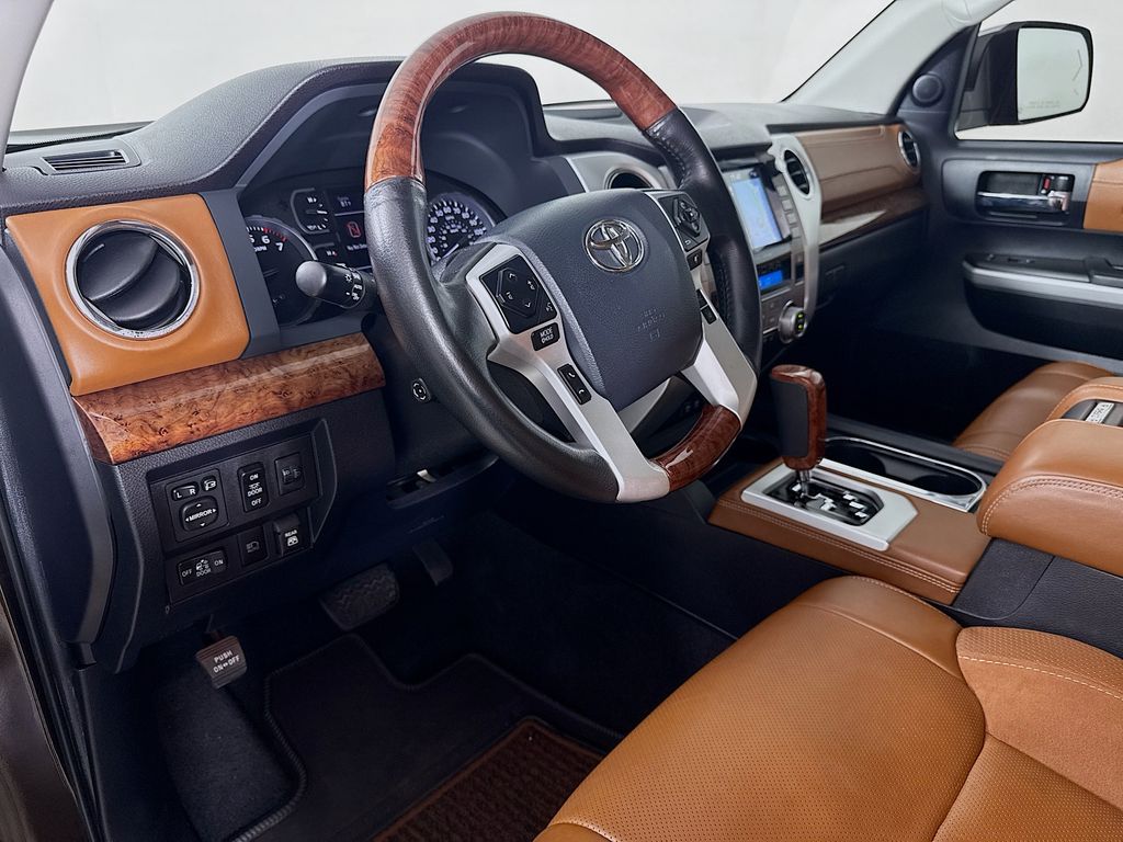Thumbnail: 2020 Toyota Tundra - 9