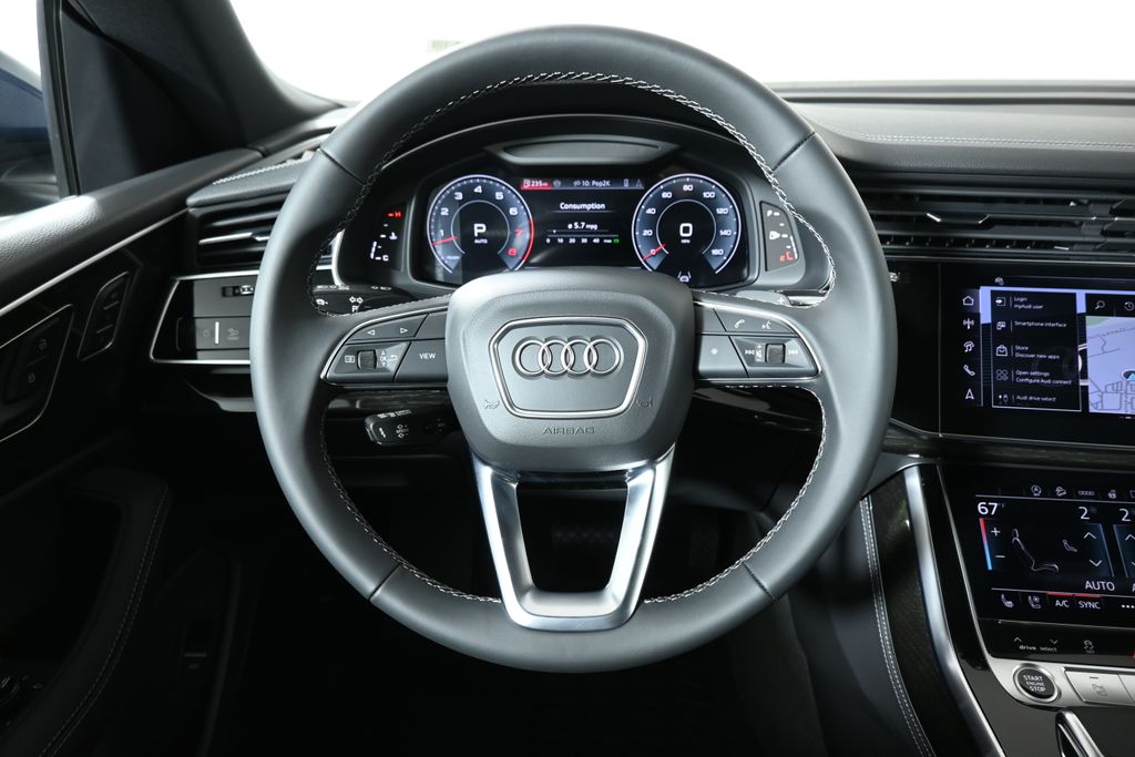 Thumbnail: 2026 Audi Q8 - 14