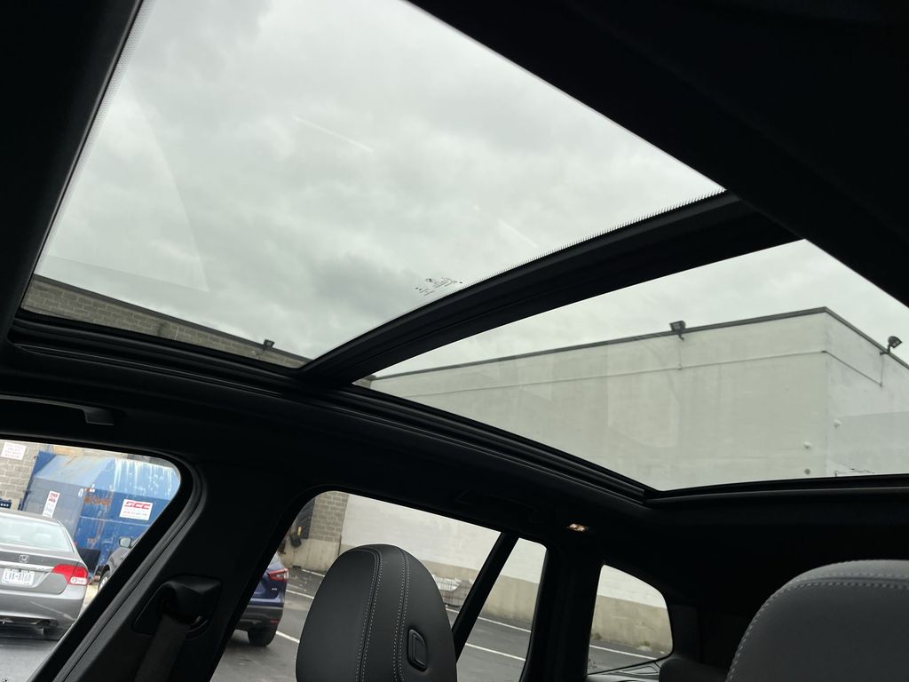 Thumbnail: 2023 BMW X3 - 21