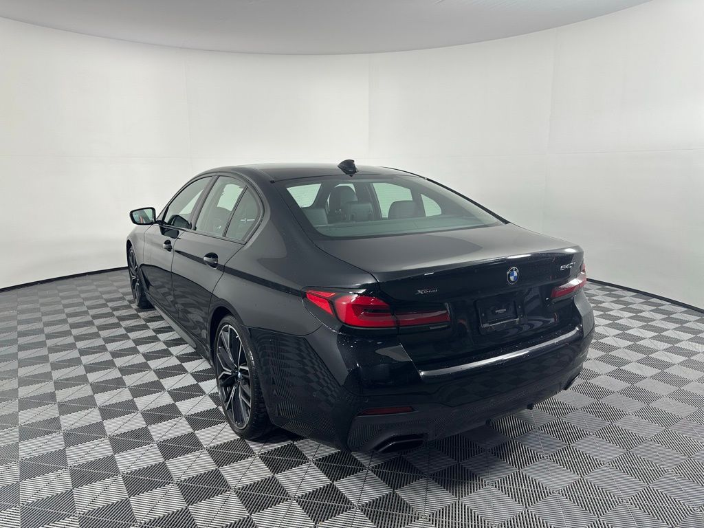 Thumbnail: 2022 BMW 5 Series - 7