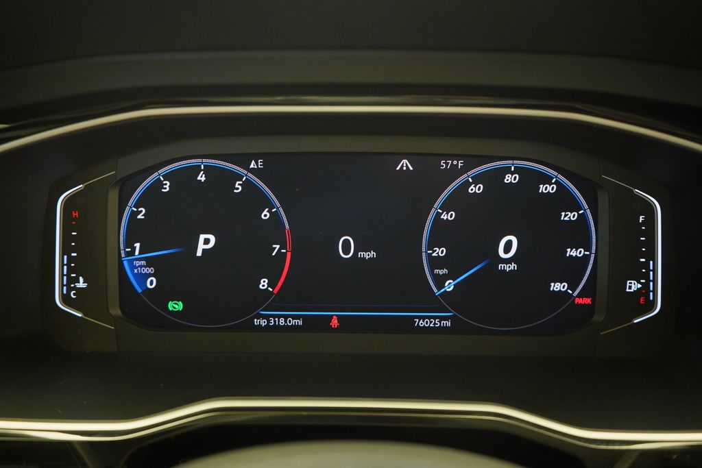 Thumbnail: 2019 Volkswagen Jetta - 13