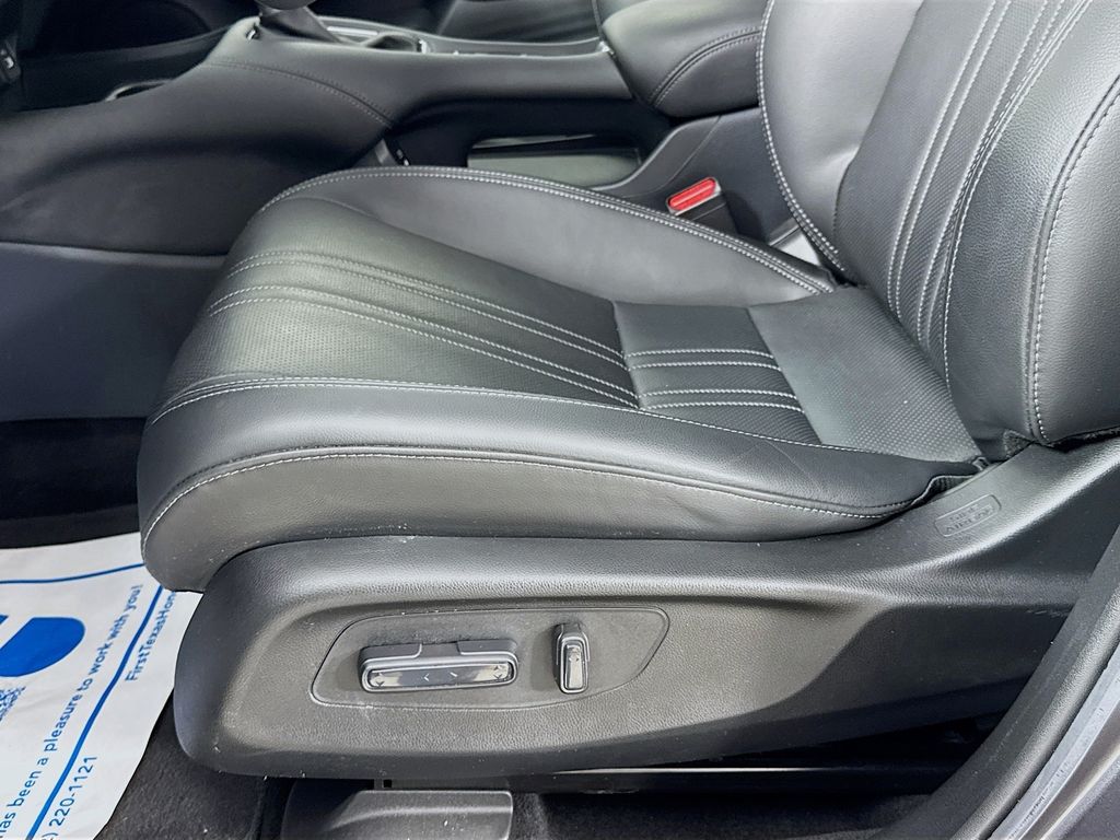 Used Car 2024 Honda Hr-v  Ex-l For Sale Under $30,000 In Austin, Texas