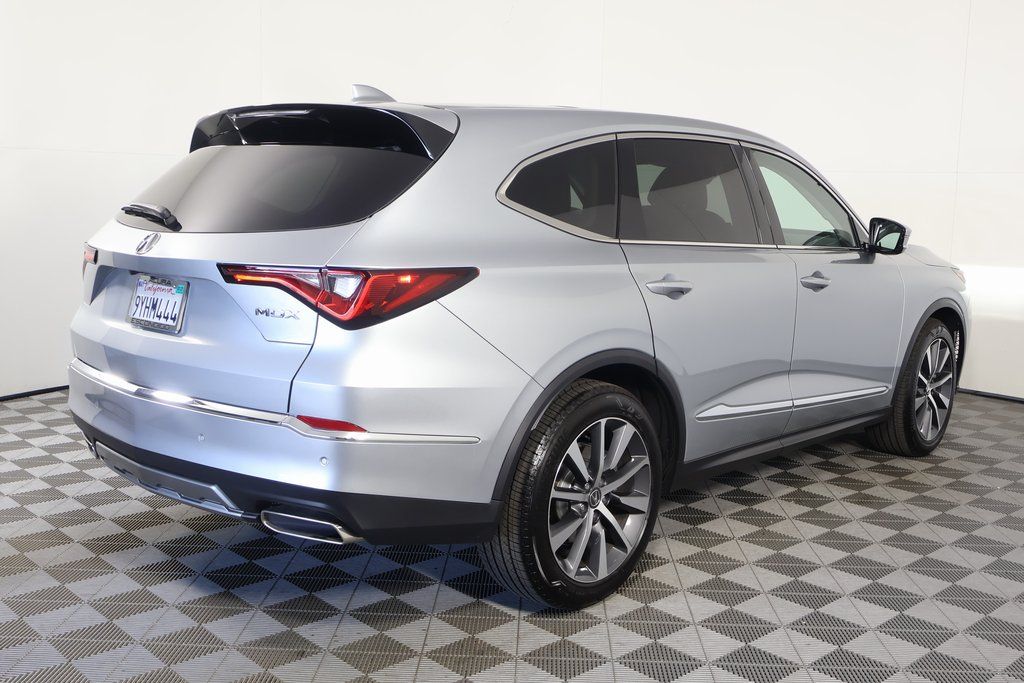 Thumbnail: 2026 Acura MDX - 4