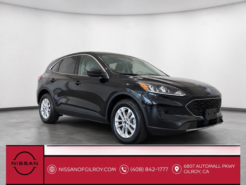 Black Metallic 2022 Ford Escape SUV / Crossover All-Wheel Drive 8-Speed Automatic