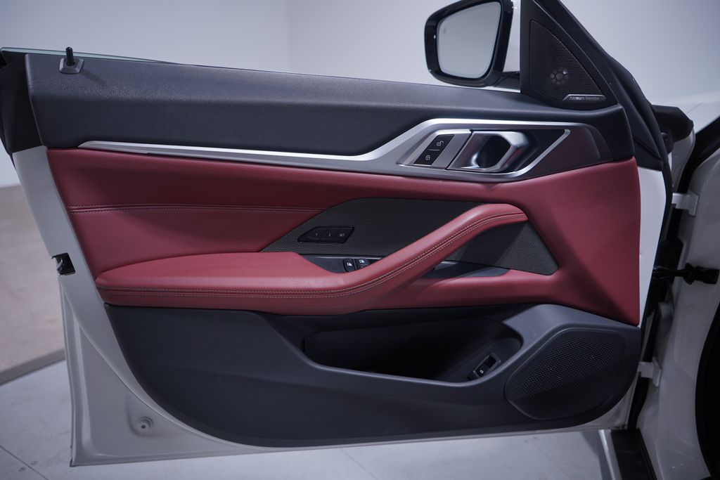 Thumbnail: 2023 BMW i4 - 16