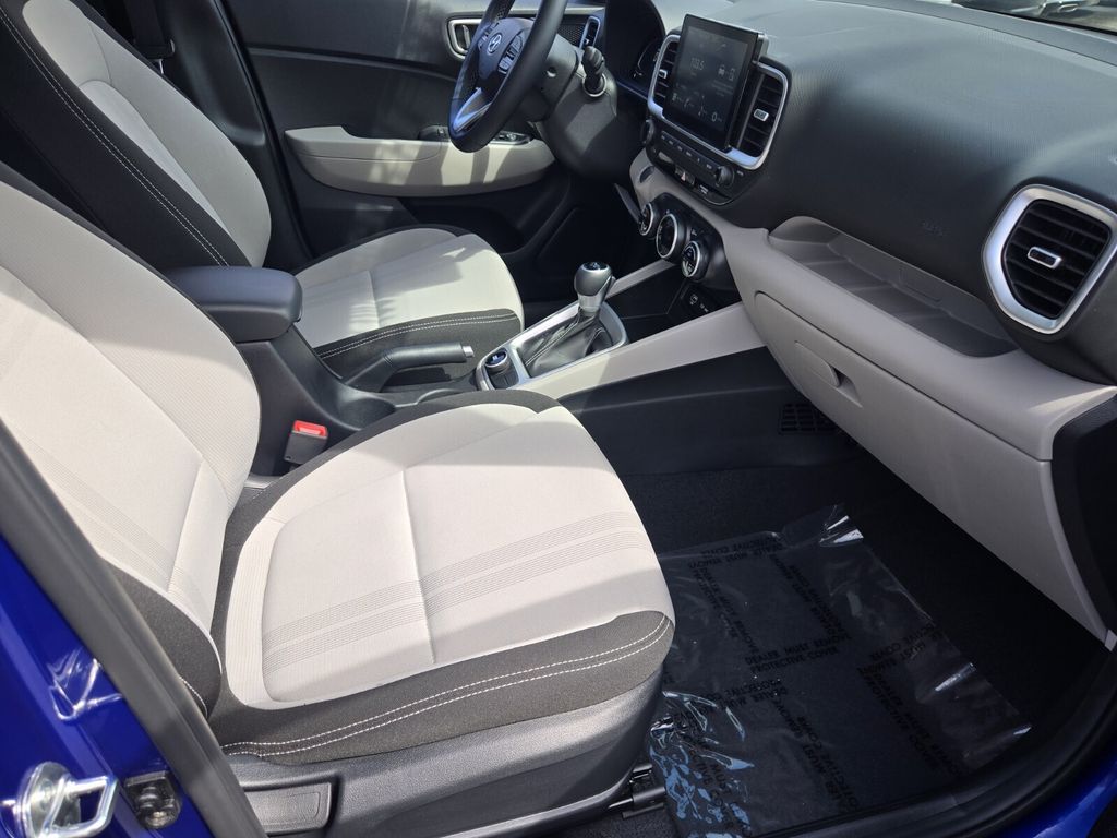 2024 Hyundai Venue - $17,599