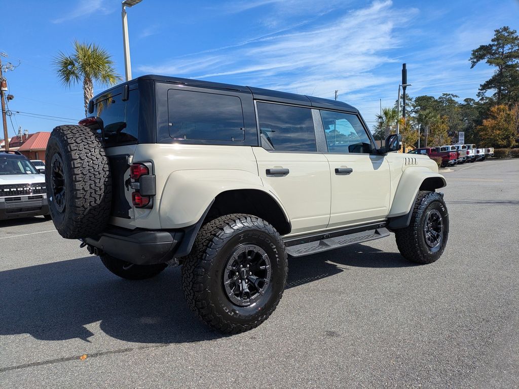 2025 Ford Bronco Raptor