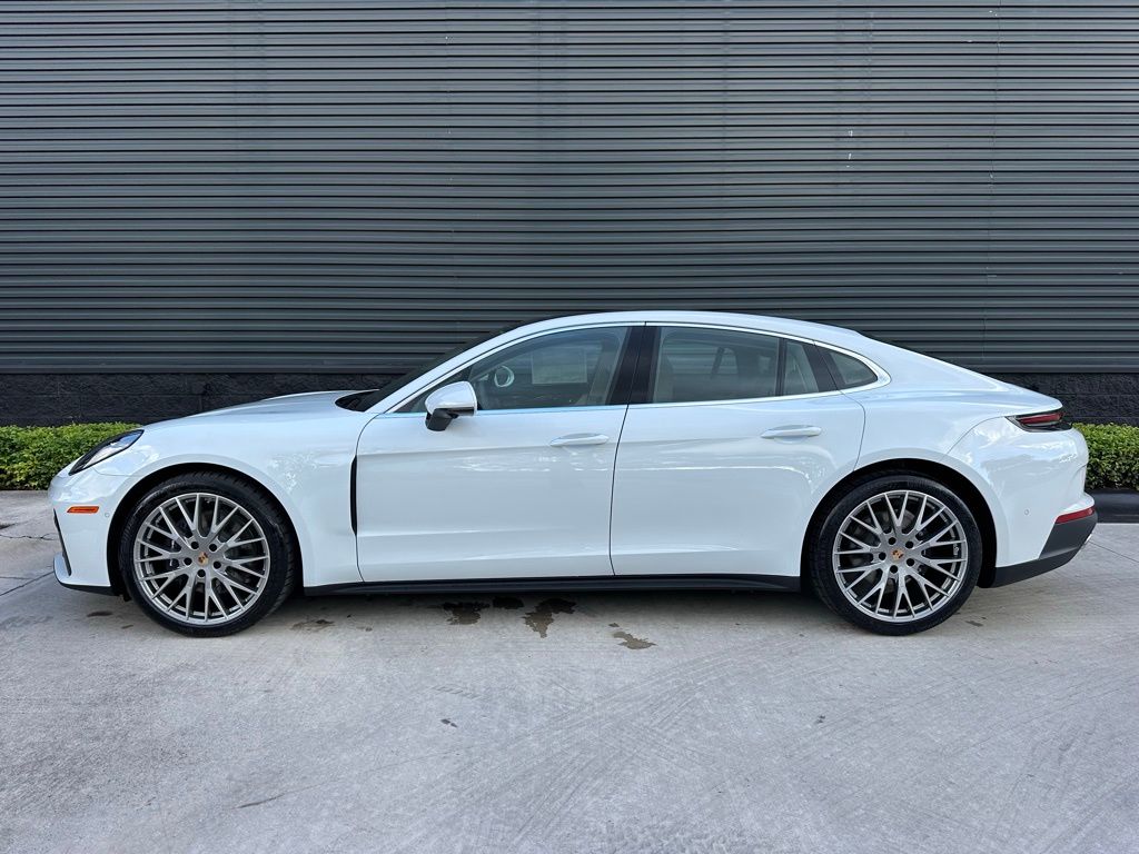 Thumbnail: 2026 Porsche Panamera - 2