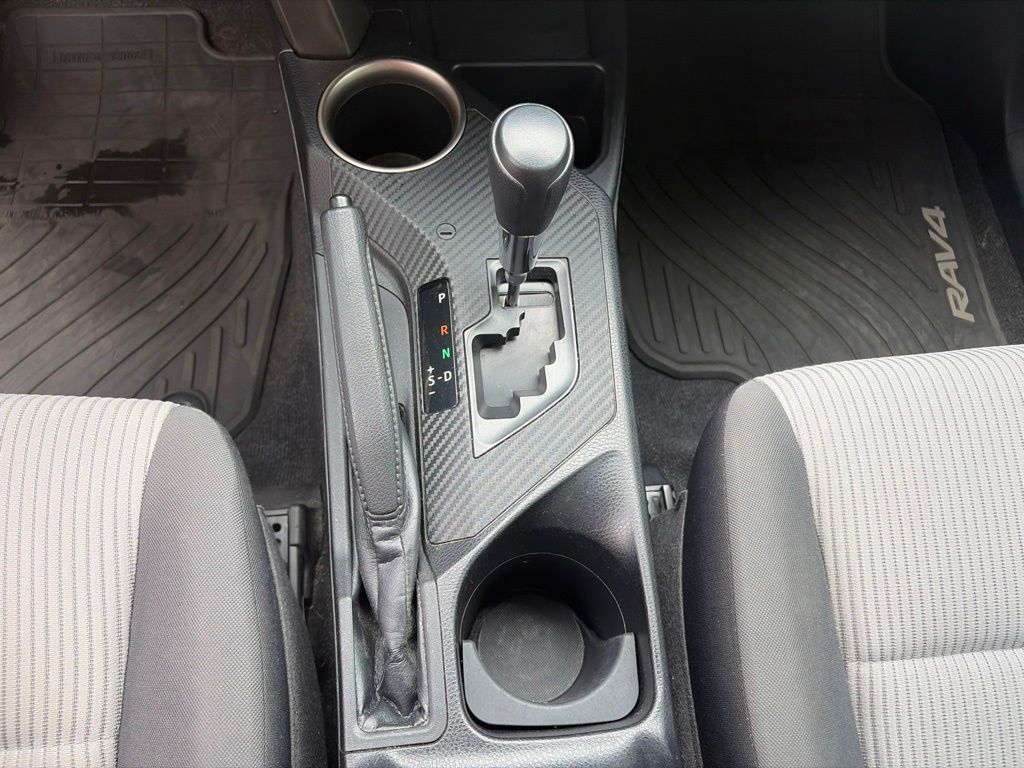 2015 Toyota RAV4 LE White at Rafferty Subaru