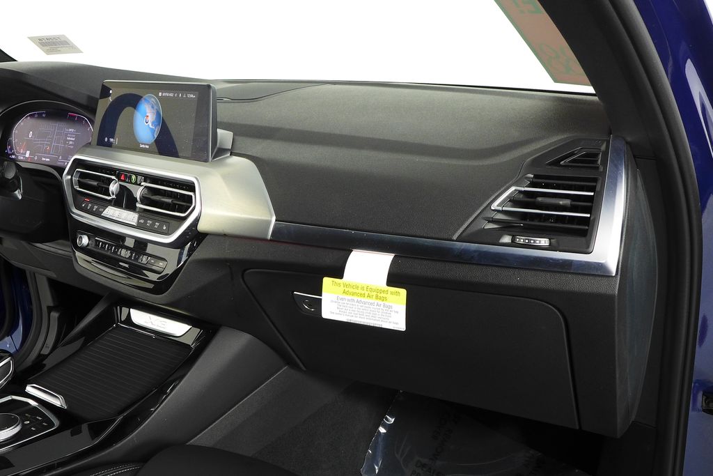 Thumbnail: 2023 BMW X3 - 14