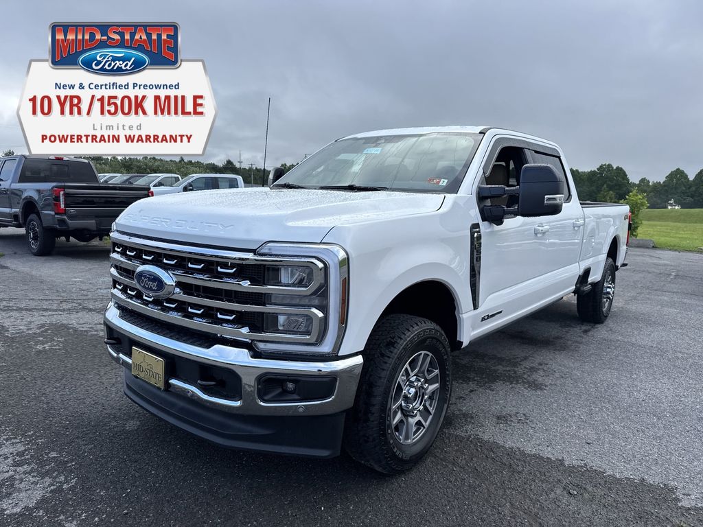 2025 Ford F-350 Super Duty Lariat Crew Cab 4WD
