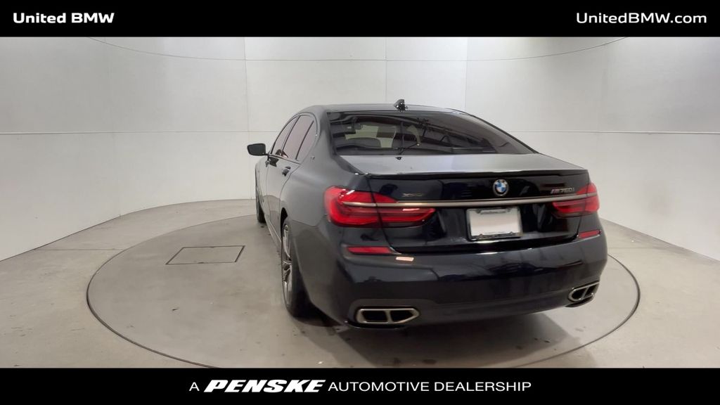 2019 BMW 7 Series M760i xDrive 7