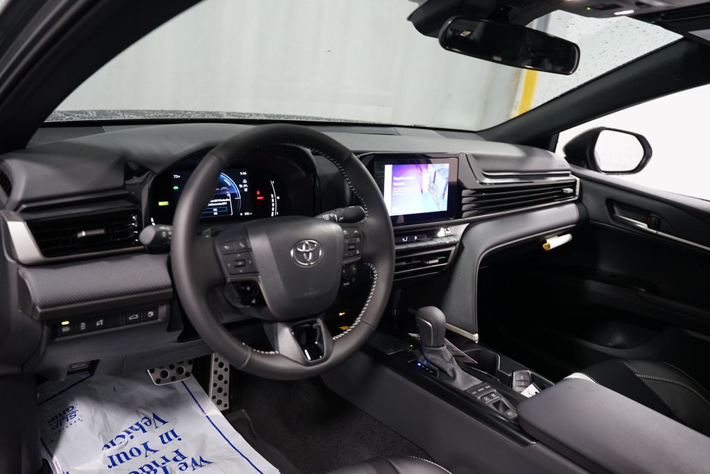 Thumbnail: 2026 Toyota Camry - 11