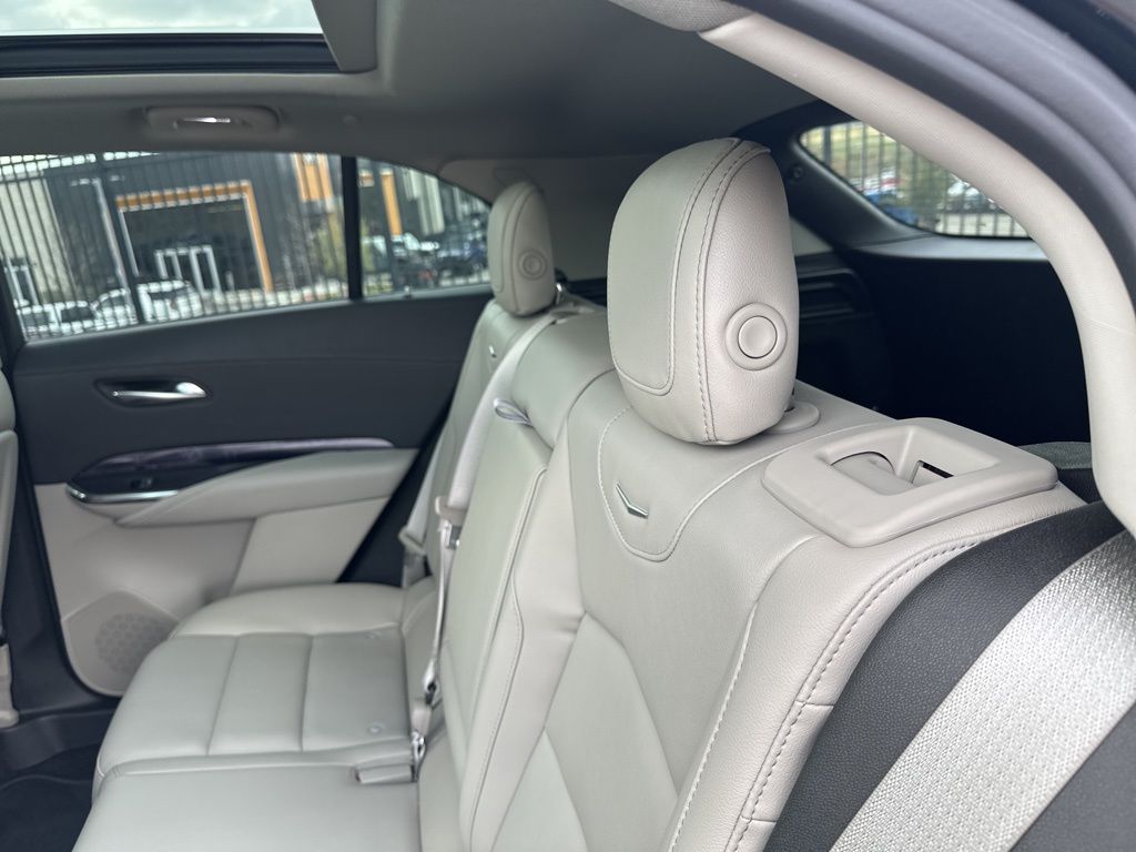 Used Car 2023 Cadillac Xt4  Luxury For Sale Under $30,000 In Austin, Texas