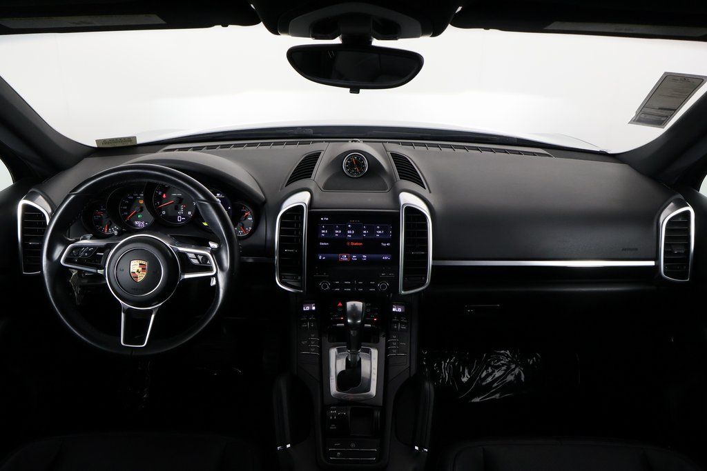 Thumbnail: 2018 Porsche Cayenne - 8